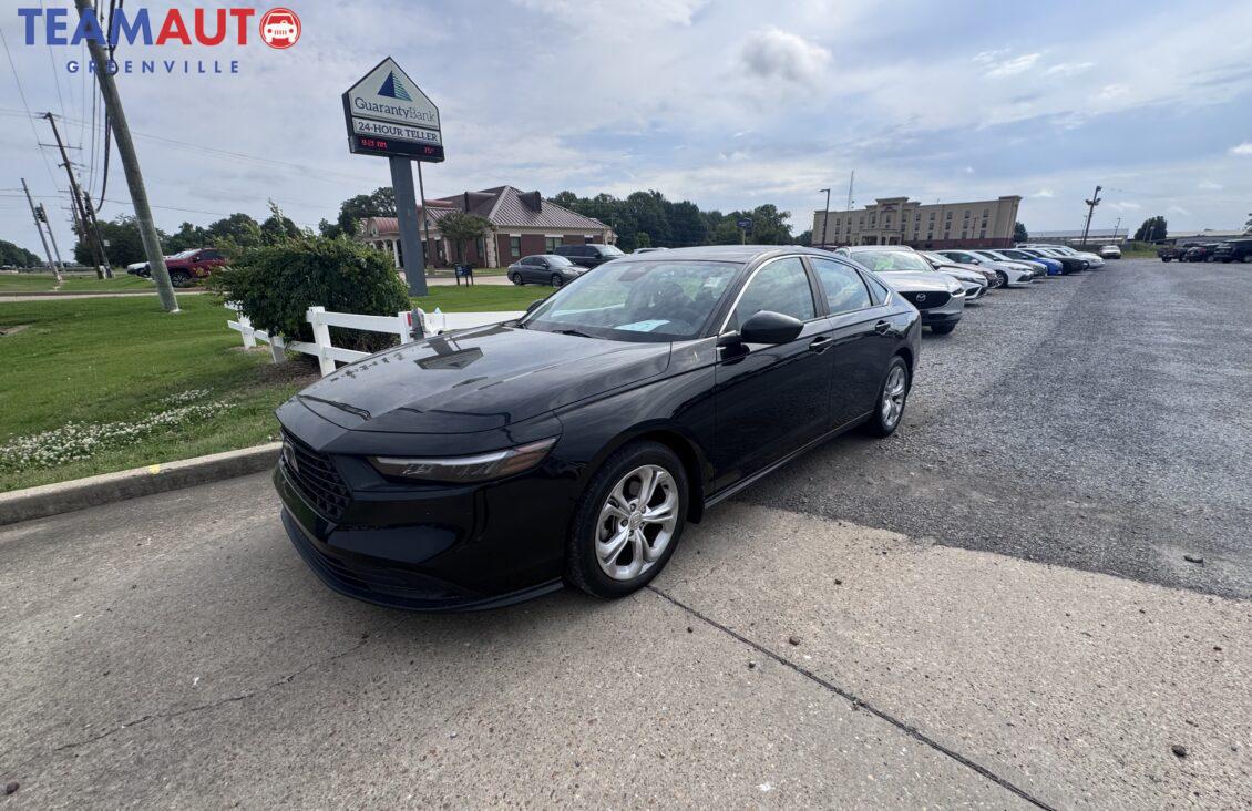2024 Honda Accord 1.5T LX CVT's photo