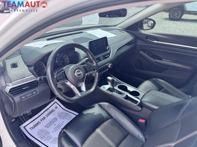 2024 Nissan Altima 2.5 SR's photo
