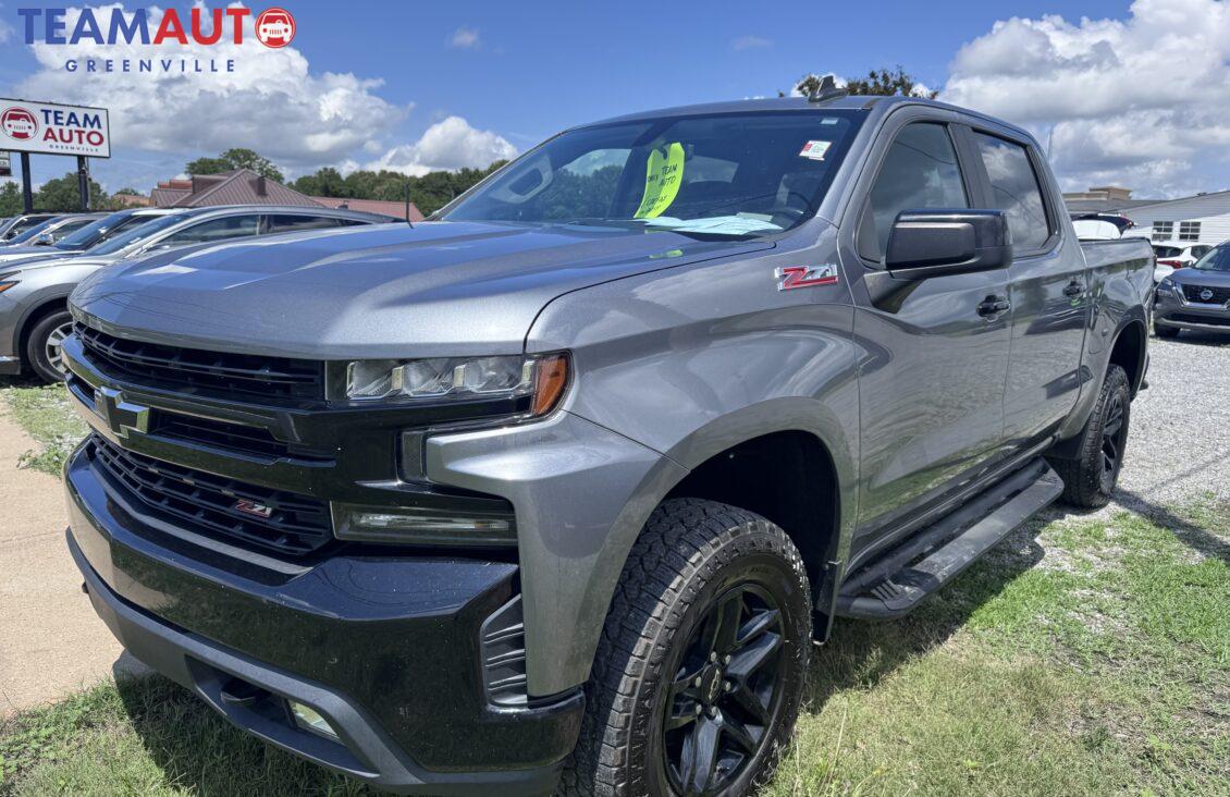 2021 Chevrolet Silverado 1500 LT Trail Boss 4X4 Crew Cab Short Box's photo